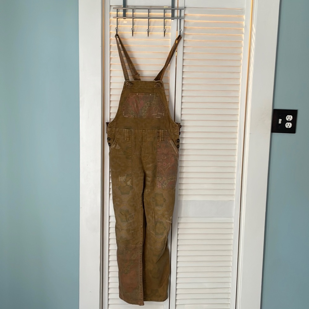 From Anthropologie. Olive with pattern. Roll pants or wear full length.